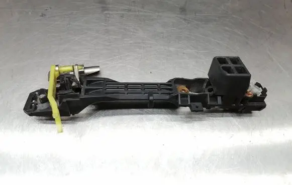 Lexus IS 220D-250-350 Rear door exterior handle/bracket 
