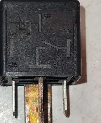 Ford Sierra Other relay 83BG14N089CA V23134J4X37