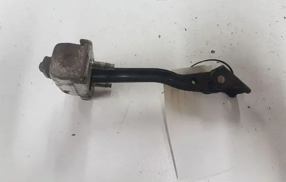 Ford Focus Rear door check strap stopper