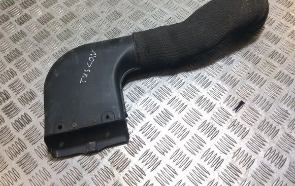 Hyundai Tucson JM Air intake duct part 282102E000