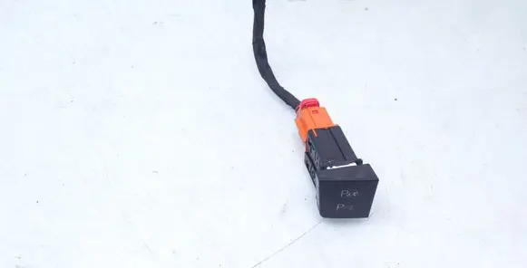 Volkswagen PASSAT B6 Parking (PDC) sensor switch 3C0927111