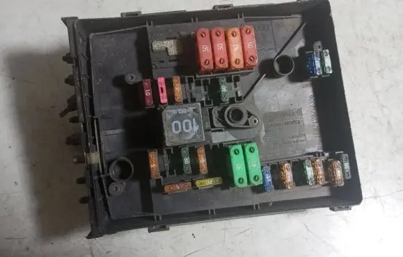 Volkswagen Touran I Fuse module 1K0937125A 017183071 PPG5MM51