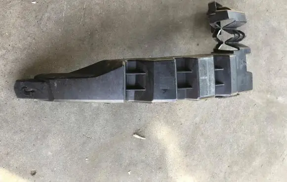 Jaguar E-Pace Rear bumper mounting bracket J9C3-17A881-A