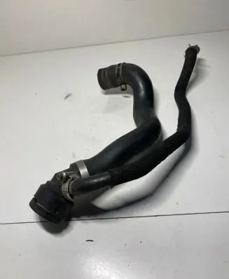 Audi A4 S4 B6 8E 8H Engine coolant pipe/hose