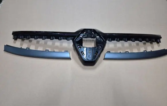 Renault Kadjar Front bumper upper radiator grill 622563643Raustral