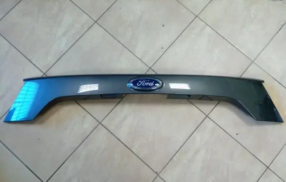 Ford Kuga II Trunk door license plate light bar GJ54S43404AJW NE70493