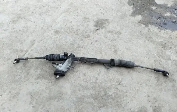 Volkswagen Polo Steering rack