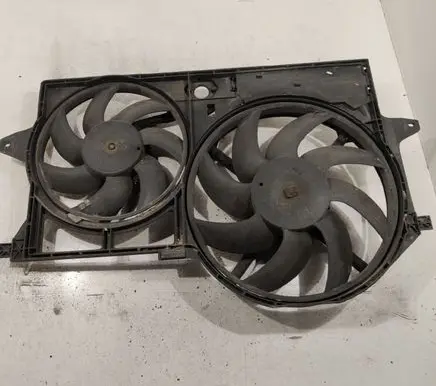 Citroen Evasion Electric radiator cooling fan 8240141