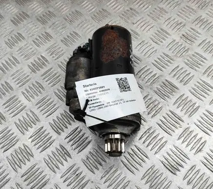 Volkswagen Golf V Starter motor 02E911023J
