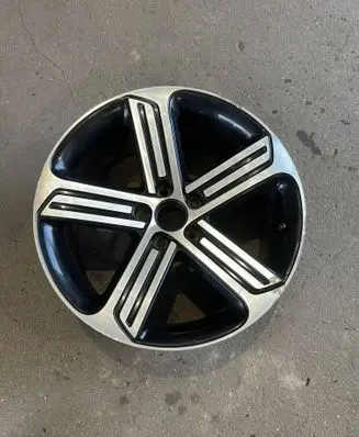 Volkswagen Scirocco R18 alloy rim 1K8601025P