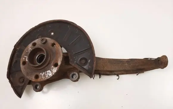 Volkswagen Touareg I Front wheel hub 7L6407258A