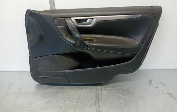 Volvo S60 Front door card panel trim