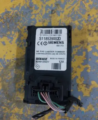 Renault Scenic II - Grand scenic II Ignition key card reader 8200125077
