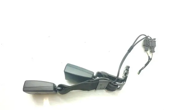 Audi A1 Middle seatbelt buckle (rear) 