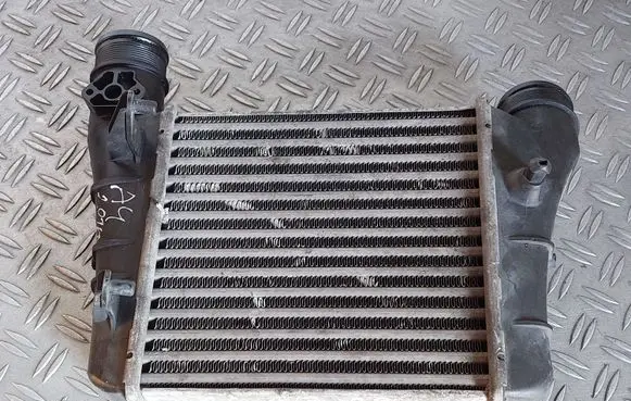 Audi A4 S4 B7 8E 8H Intercooler radiator 8E0145805AA