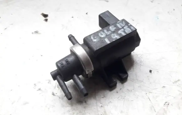 Volkswagen Golf IV Vacuum valve 1J0906627