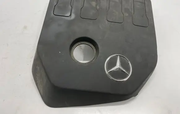 Mercedes-Benz A W177 Engine cover (trim) A2820101000