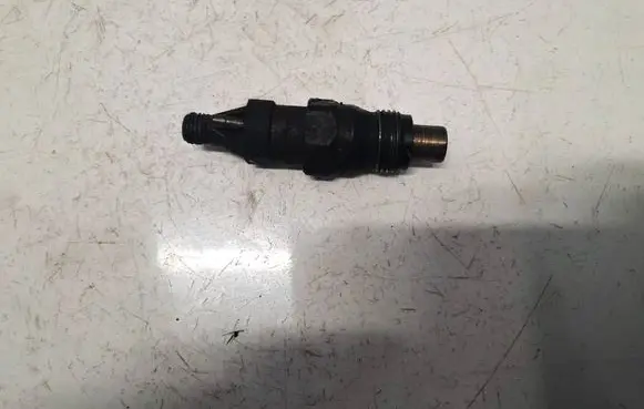 Renault Laguna I Fuel injector KCA17S42