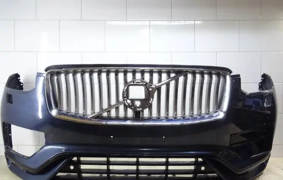 Volvo XC90 Front bumper 31690641