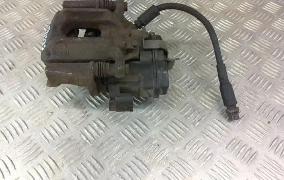BMW X3 F25 Rear brake caliper