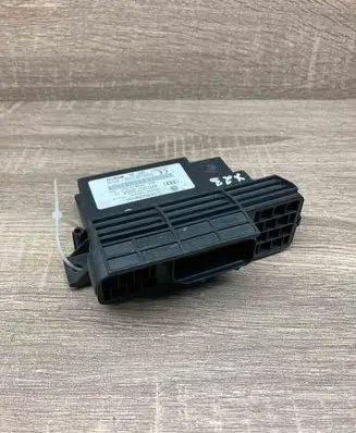 Audi A6 S6 C6 4F Power management control unit 4F0907280A