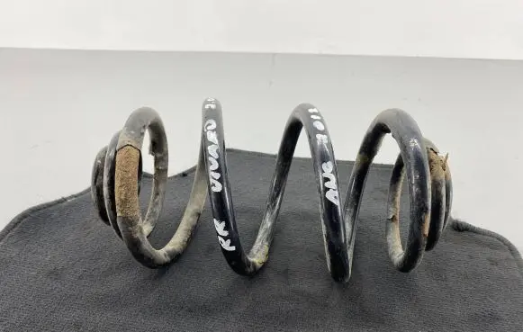 Opel Vivaro Rear coil spring