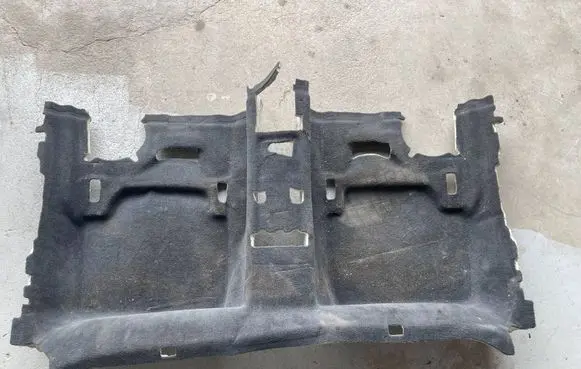 BMW 4 F36 Gran coupe Rear floor carpet liner 7337157