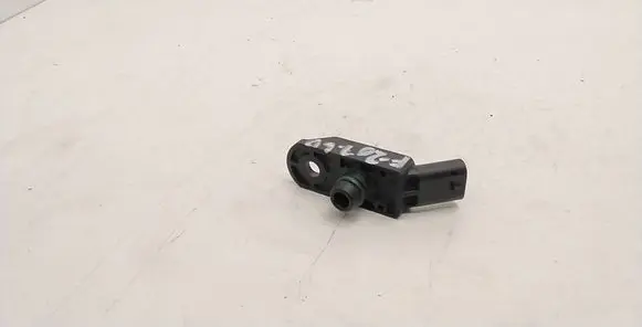 BMW 1 F20 F21 Air pressure sensor 0261230253 1211281B06 7599907