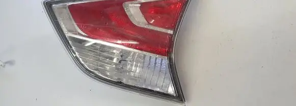 Nissan X-Trail T32 Tailgate rear/tail lights