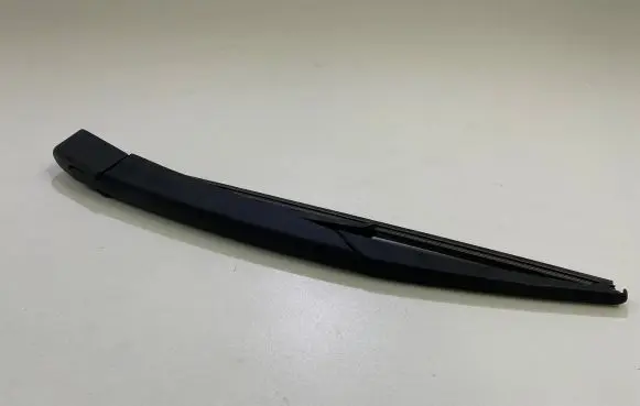 Nissan Qashqai Rear wiper blade arm