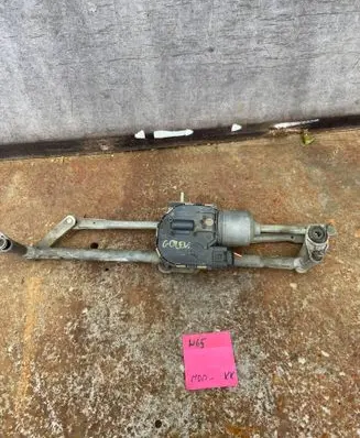 Volkswagen Golf V Front wiper linkage and motor 1K1955119E 0390241975 020SW0501