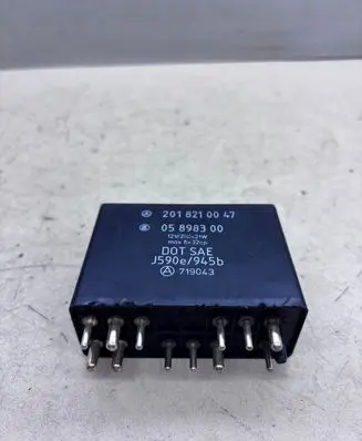 Mercedes-Benz E W124 Other control units/modules 2018210047 05898300