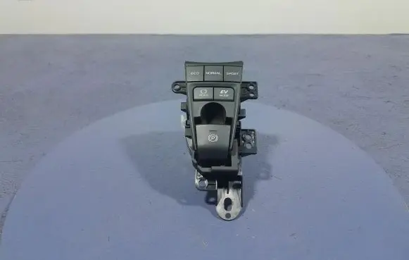 Toyota Camry VIII XV70 Hand parking brake switch 75K150
