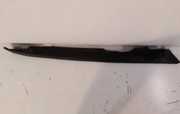 Fender end trim