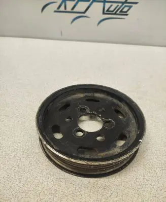 Audi A4 S4 B8 8K Power steering pump pulley 038145255B 1674F2