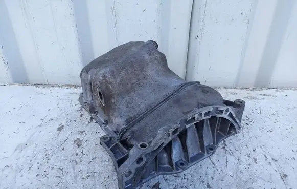 Audi A4 S4 B5 8D Oil sump 058103603