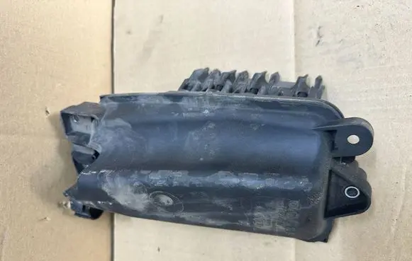 Mercedes-Benz C W205 Vacuum air tank A6510700868