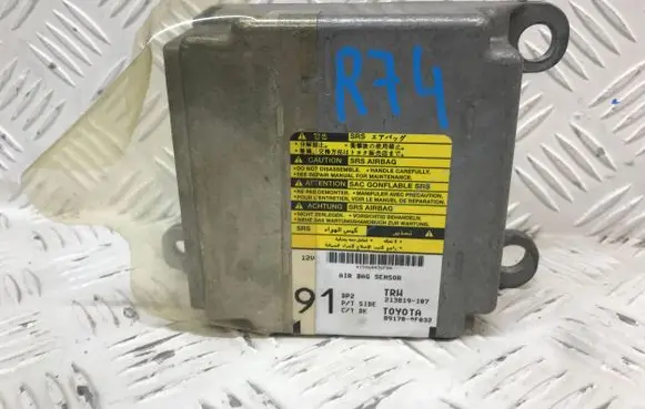 Toyota Corolla Verso AR10 Airbag control unit/module 891700F032