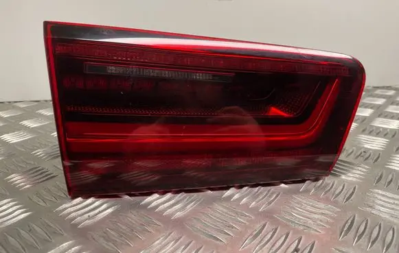 Audi A6 S6 C7 4G Tailgate rear/tail lights 4G9945093F