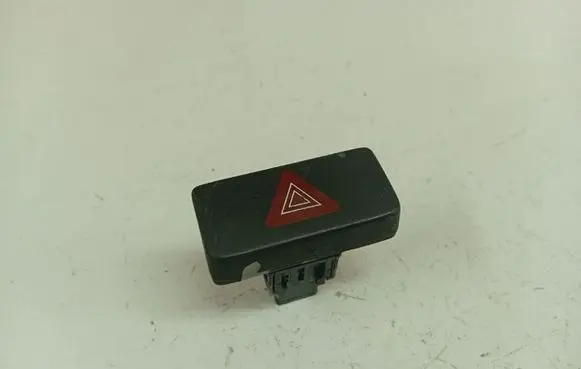 Nissan Pixo Hazard light switch