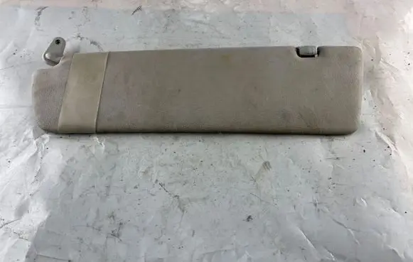 Mercedes-Benz Vito Viano W639 Sun visor A6398100010