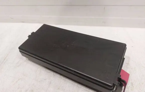 Ford Mustang V Fuse box cover 6R3Z14A003A