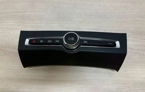 Volvo S90, V90 Climate control unit P31398845