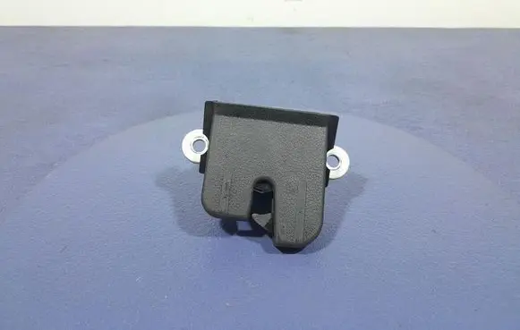Volkswagen Golf Plus Tailgate/trunk/boot lock/catch/latch 5M0827505H