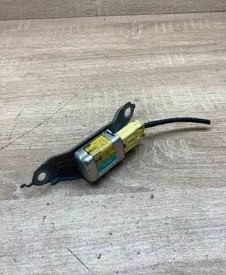 Toyota Prius (XW20) Airbag deployment crash/impact sensor 8983447020 1879000922