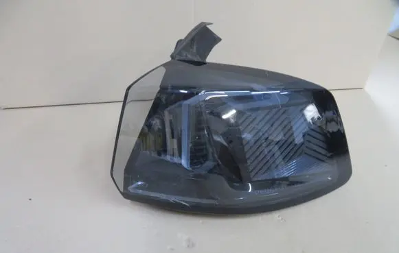 Peugeot 3008 II Rear/tail lights 9836231580