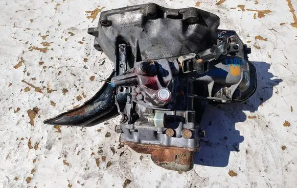 Opel Corsa D Manual 5 speed gearbox C374