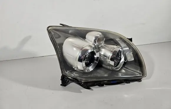Toyota Avensis T250 Headlight/headlamp 14895736843445