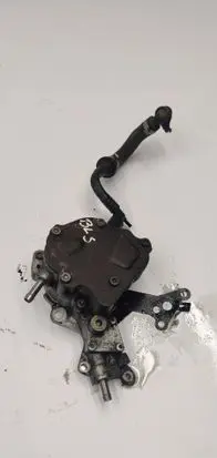 Audi A3 S3 A3 Sportback 8P Fuel injection high pressure pump 038145209H