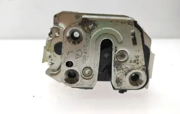 Subaru Tribeca Rear door lock